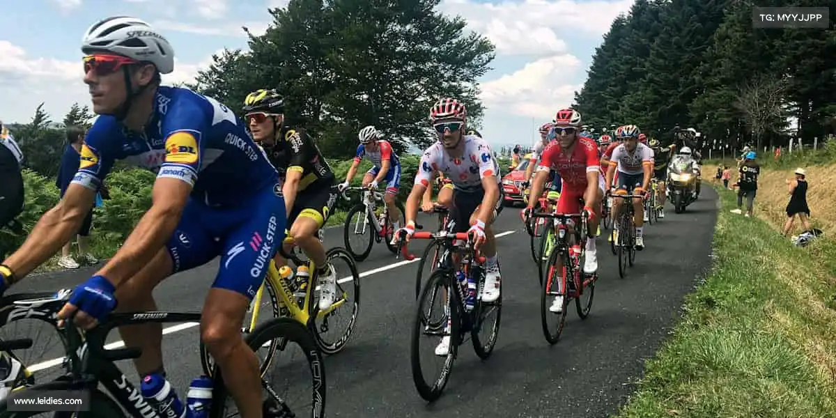 雷火电竞——🚴♂️骑行天下，风景在脚下！